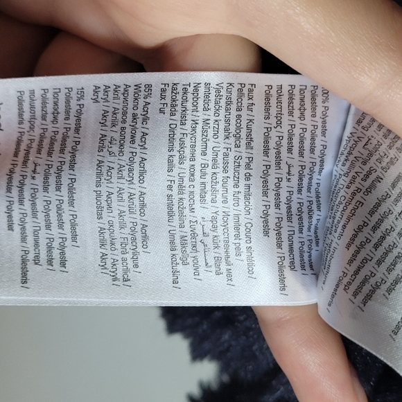 ONLY winter coat - Picture 3 of 9